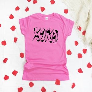 Xoxo cow print Valentine’s Day tshirt